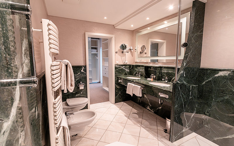 Schloss Suite Badezimmer